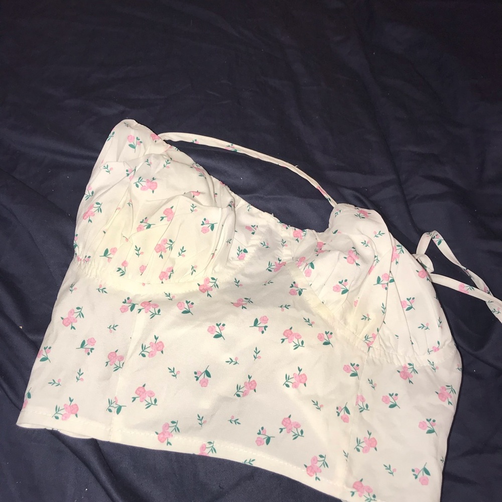 Cute Shein flower top